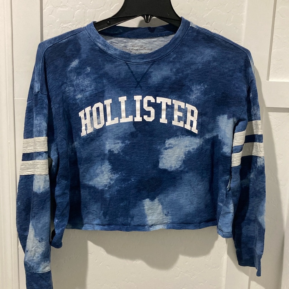 Women’s Hollister Must Have Collection Cropped Tie Dyed Long Sleeve Medium